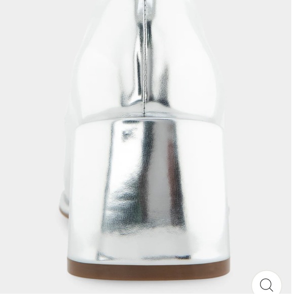 Metallic Silver Heels - Picture 6 of 7